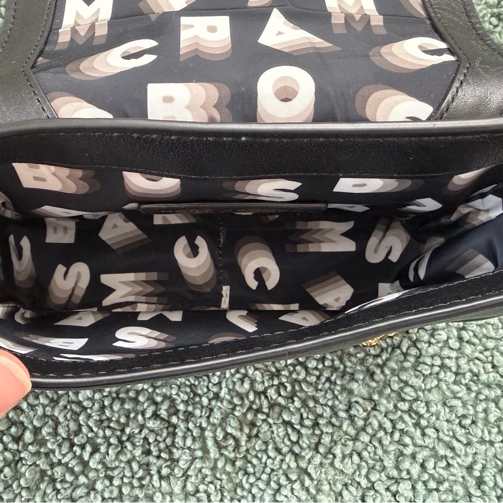 NWOT  Marc Jacobs Black Crossbody with Gold Chain - Picture 8 of 8